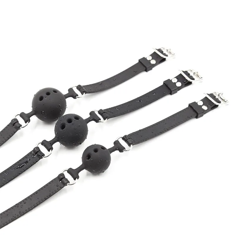 Mordaça de Bola Silicone LateToBed 4,5 cm Preta — vista 5 de 5